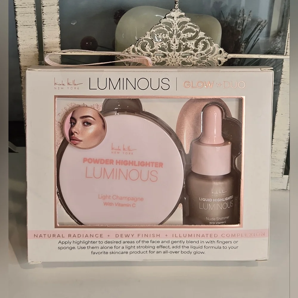 Nicole Miller Luminous Glow Duo - Light Champagne & Nude Shimmer